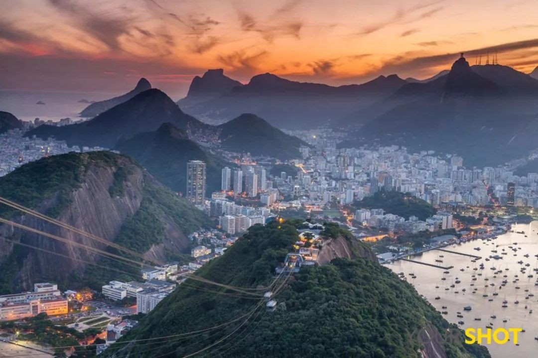 你忙着过七夕,而我用25张图纪念我们共度的这个夏天|夏末特供