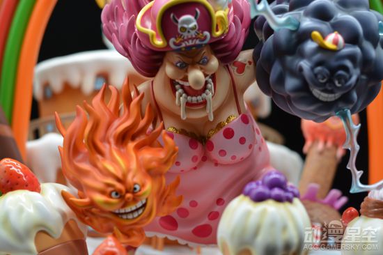 《海贼王》BIGMAMA手办：狂暴化的妈妈也有反差萌