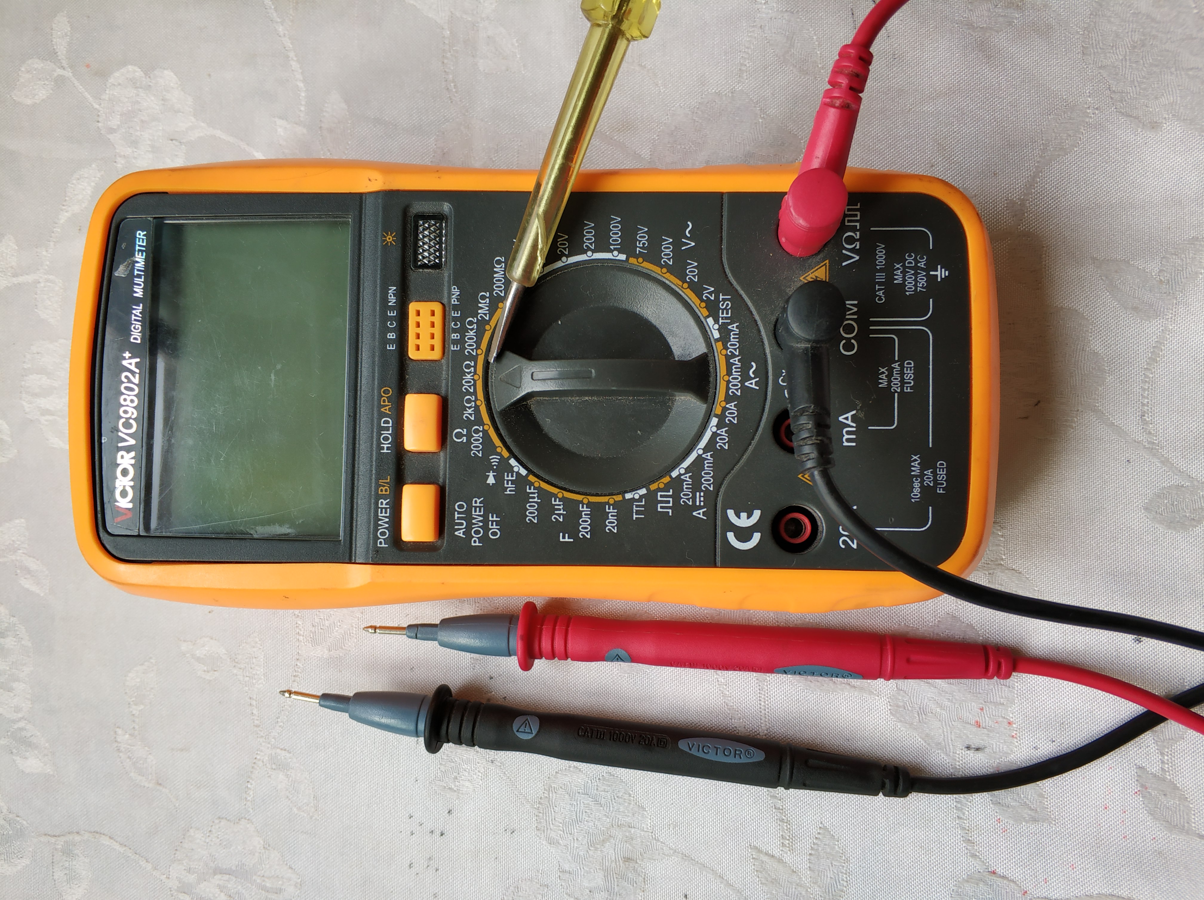 万用表怎么测量中间继电器,万用表怎么测中间继电器的好坏