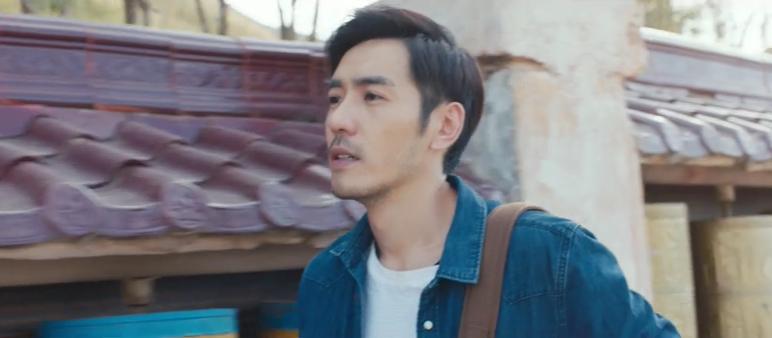 真枪实弹电影,真枪和假枪的电影