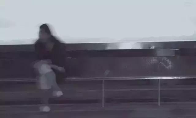 工资5000，还贷7000：深圳人的夜晚，其实比白天更忙