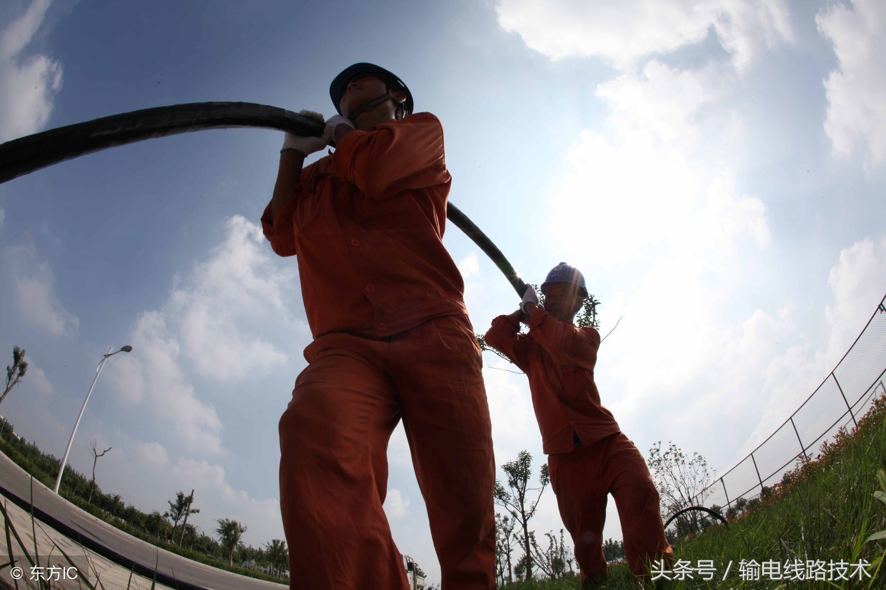 三芯交联聚乙烯电缆组成,交联电缆结构示意图