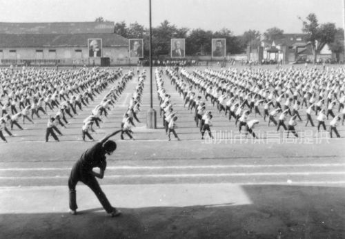 鏈変綋鑲叉剰涔夌殑鍦版爣寤虹瓚,浣撹偛杩愬姩鍏洯鍦版爣