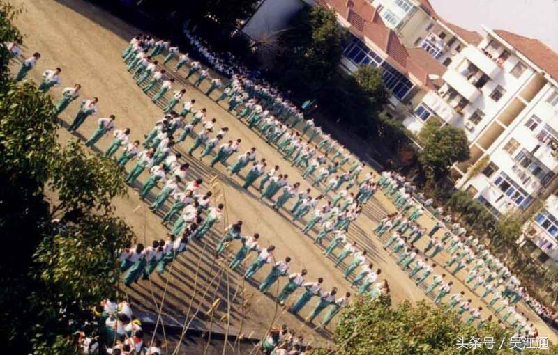 回忆40年前的感情故事,回忆40年代的故事