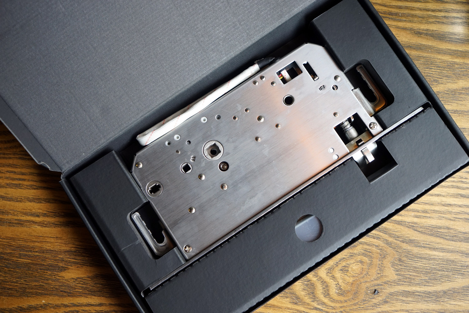 欧瑞博智能门锁c1新添指纹,欧瑞博智能门锁v5男神级别