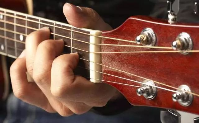 湿度90%木吉他怎么保养,木吉他最适合的湿度