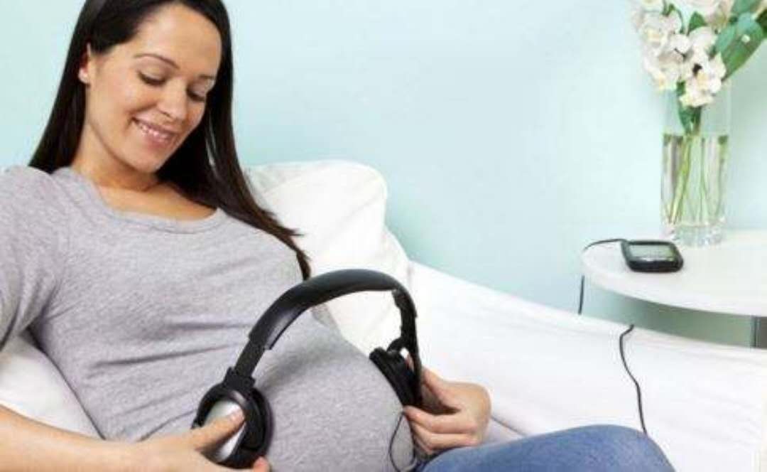 怀孕五个月孕妈什么样,孕5个月的宝宝是什么样子的