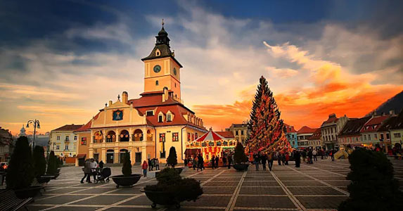 送迷路小孩回家感动视频,送迷路小孩回家