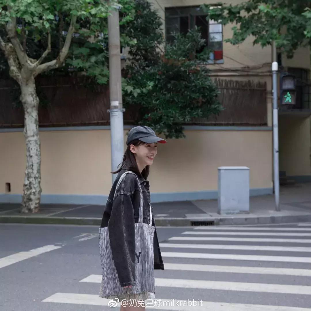 淘宝逛哪些少女店铺,推荐几家适合学生党的淘宝服装店