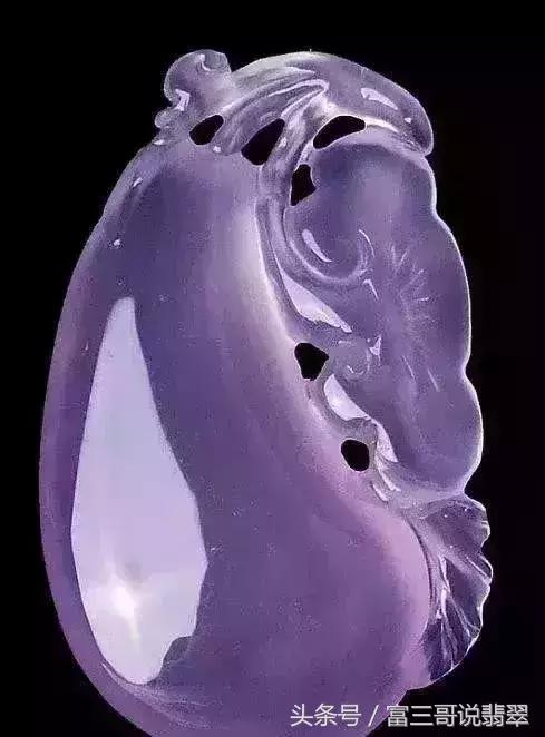 缅甸翡翠摆件翡翠观音挂件价格,花100万购买的翡翠