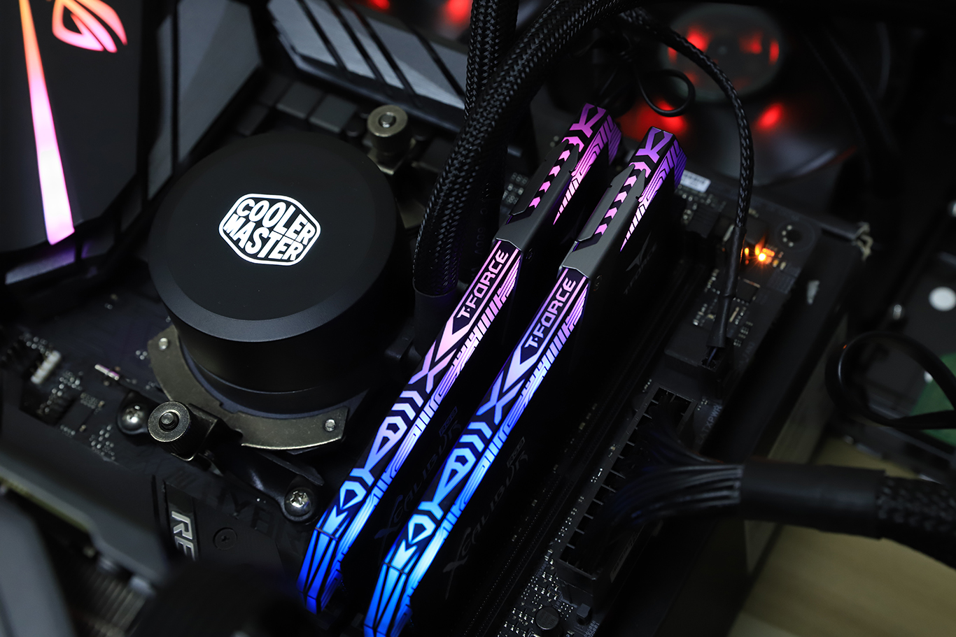 rgb灯效自定义,rgb灯效枪