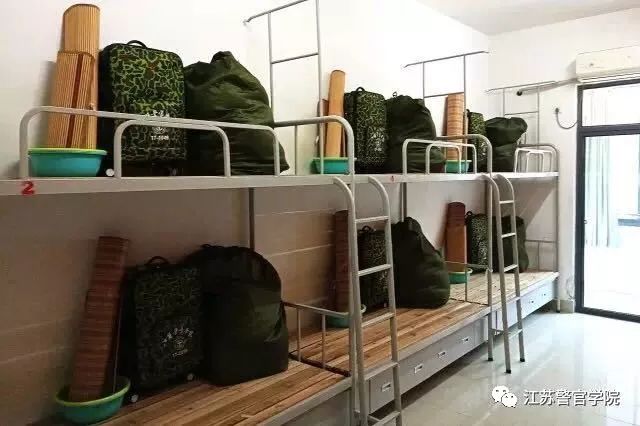 高中新生入学宿舍安排流程,2020级新生入学报到