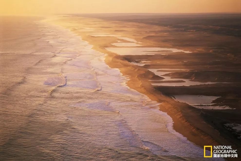 目前地球有没有比钻石还珍贵 (地球大量钻石)