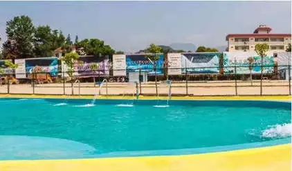 水上冲浪闯关,水上清凉闯关