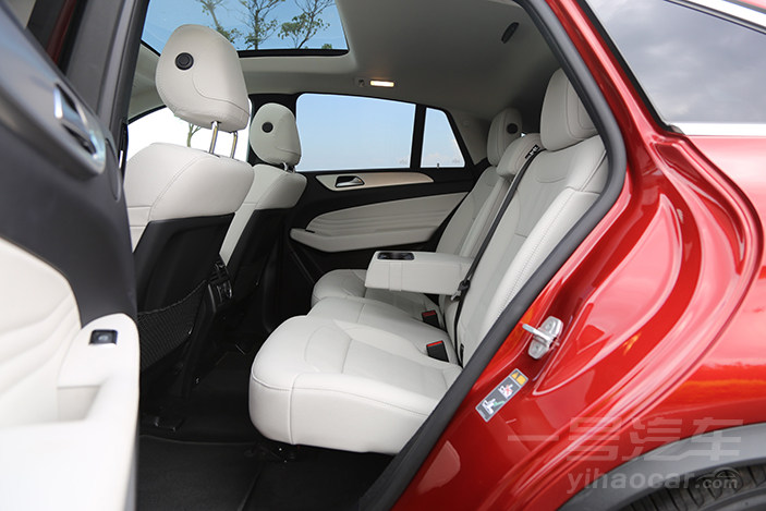 开gle400,沉浸式体验奔驰gle400coupe