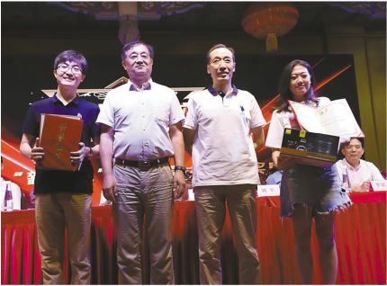 「焦点」聚焦新时代下的中国产业经济｜2018第三届“新产经”杯摄影大展启动