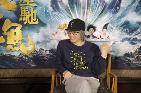 周星驰给金庸的钱,周星驰给钱经典片段