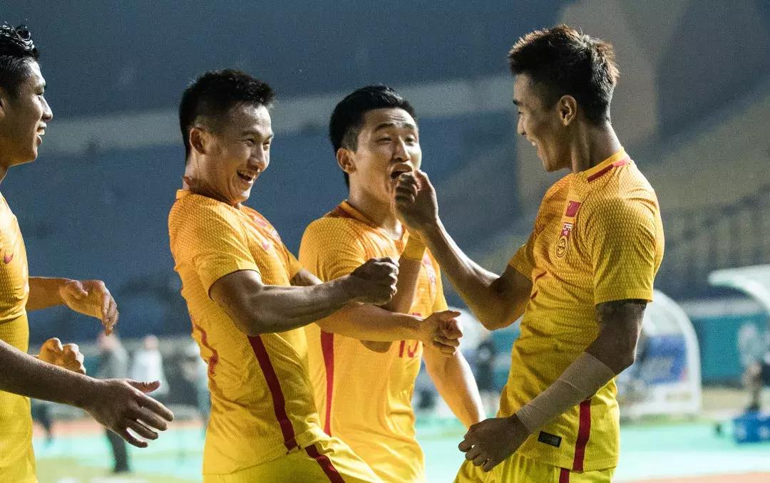 这还是我职业生涯中第一次，听到别人夸中国足球！