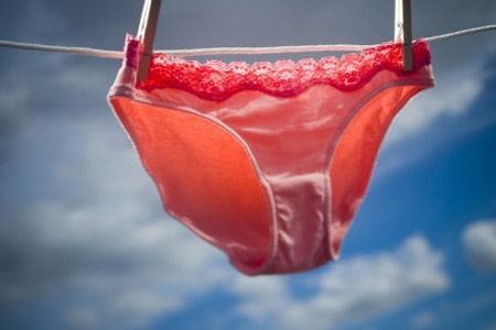 尿频、尿急、尿痛可能是尿路感染找上了你！预防尿路感染这样做