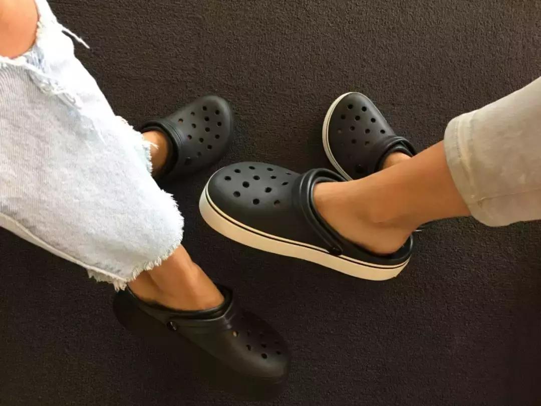 洞洞鞋为什么下架,过气网红洞洞鞋