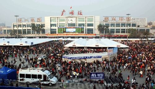 最脏乱差的省会级火车站,全国最脏乱差三个火车站