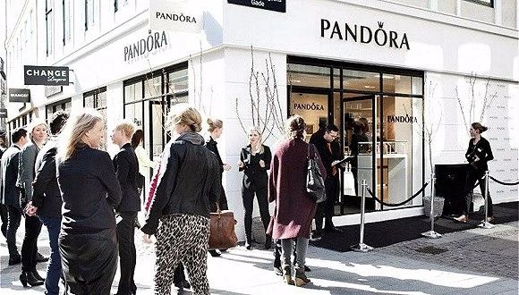 Pandora｜串珠生意难做啊！CEO：溜了溜了……