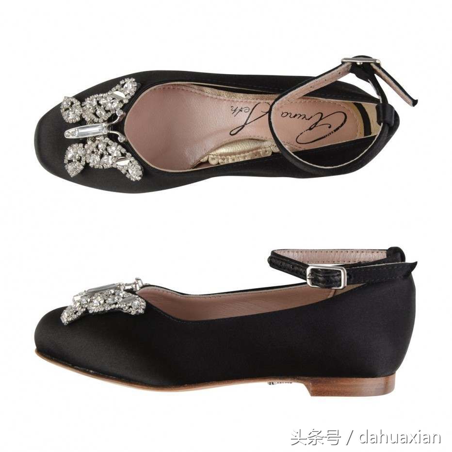 拥有纯正英伦血统的ArunaSeth名牌鞋，童鞋产品款式