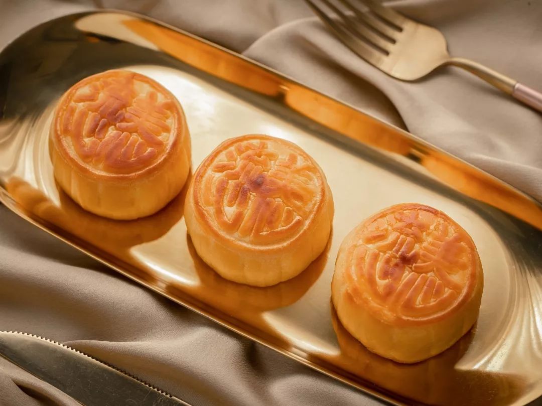 港式奶黄流心月饼礼盒6只装,奶黄流心月饼香港真货