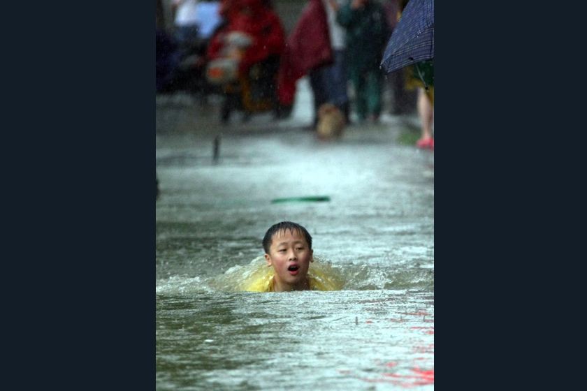 台风内涝主要前兆,台风暴雨后被淹了怎么办