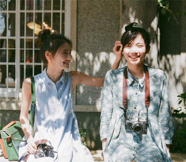 你的“黑能量”闺蜜，“黑”是太阳的颜色，却能照亮你的心！