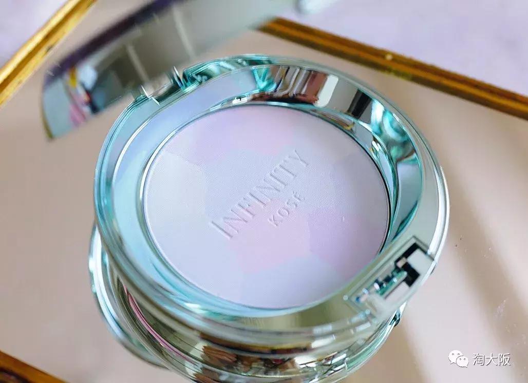 dior圣诞蜜粉,香奈儿圣诞款修颜蜜粉