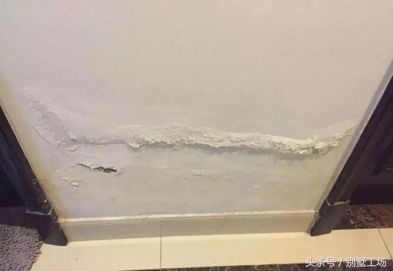 农村自建房已经返潮怎么解决,自建房地面返潮怎么回事