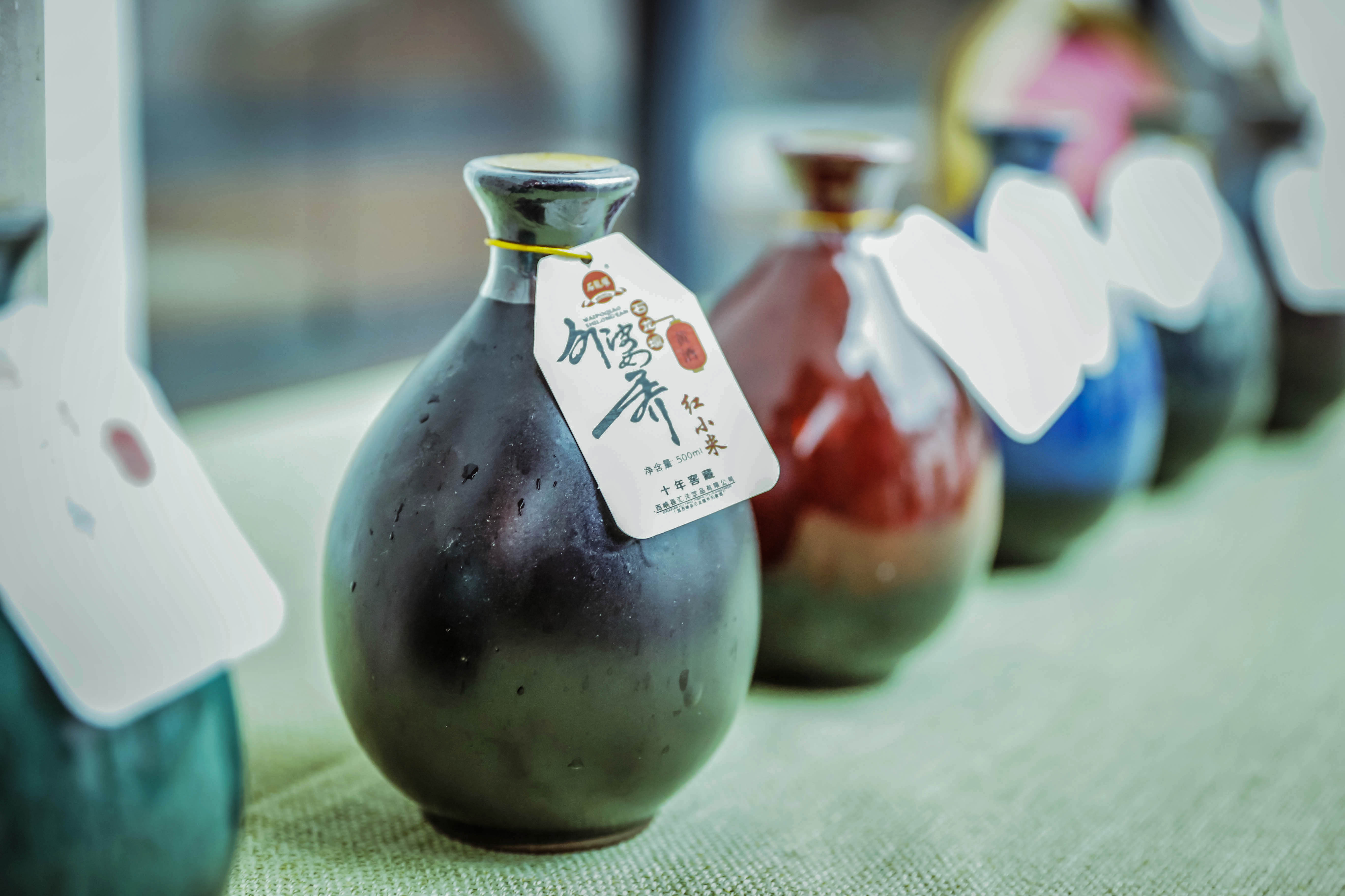 当代年轻人品茶抚琴焚香听雨对弈,青年茶生活