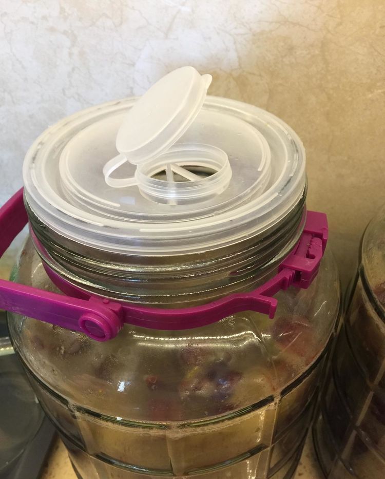 自酿葡萄酒的详细制作方法,葡萄酒正确做法自酿全过程