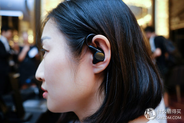 索尼sony初音限定版,索尼召开醇音系列音频产品发布会