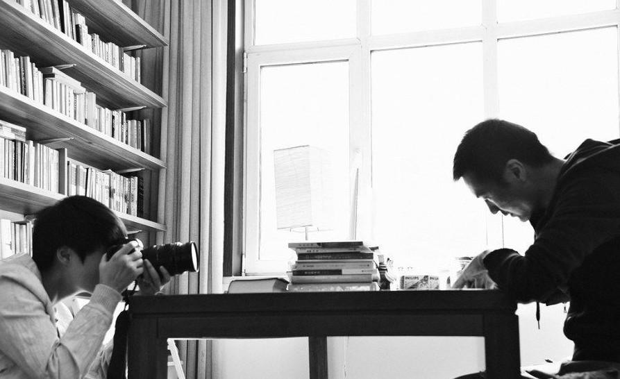 揭秘朴树成长史,青春期患抑郁症想自杀,《平凡之路》唱出一生!