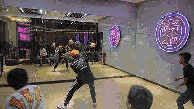 广州北京路潮玩店,北京路潮人打卡