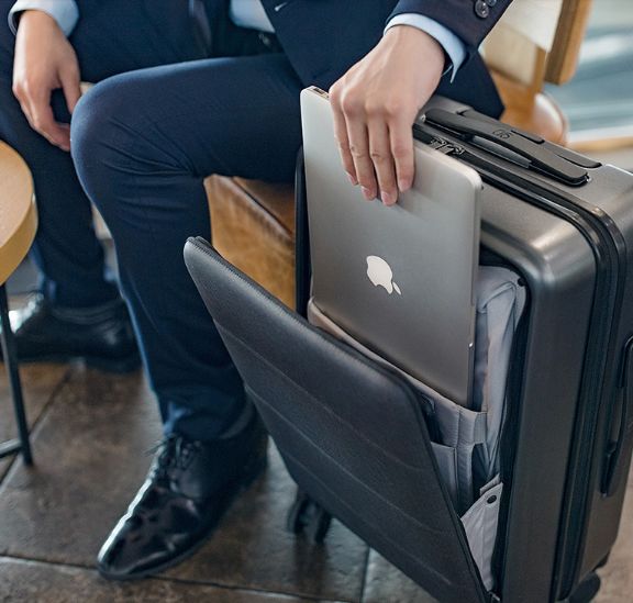 旅游的行李箱要备一些什么,短暂旅行适合什么行李箱