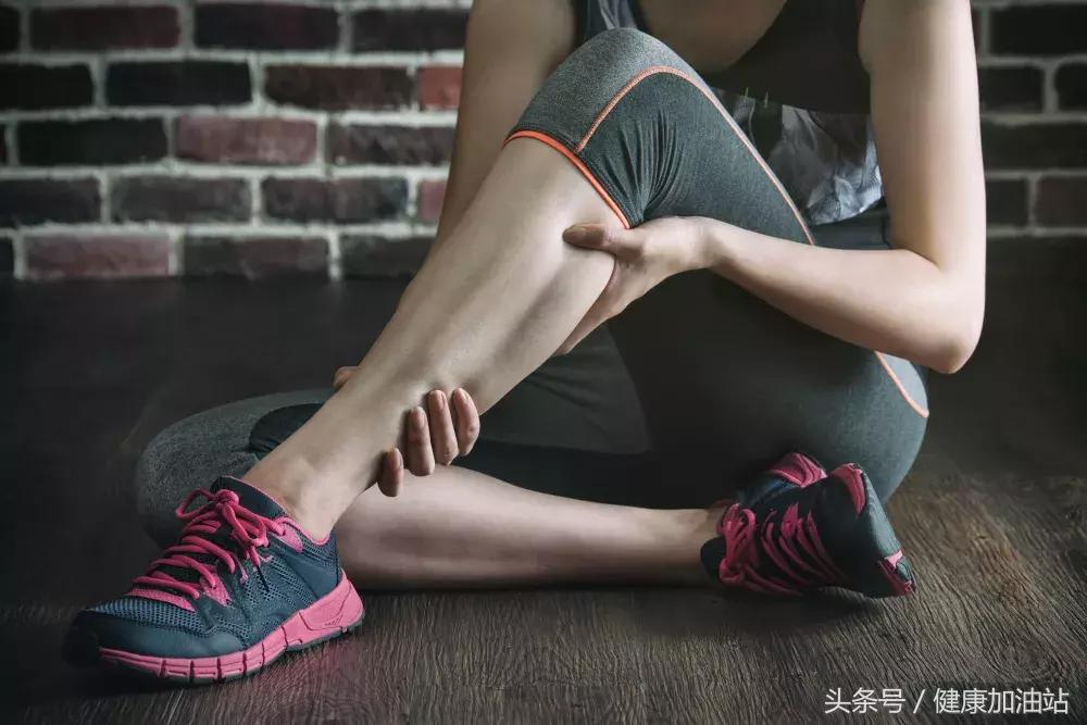 瘦腿方法3天练成筷子小腿学生党,正确的小腿瘦腿方法