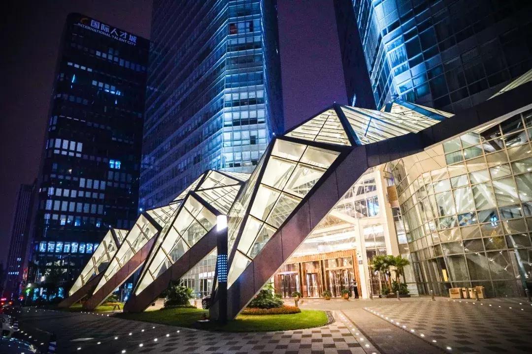 成都希尔顿酒店内部设施,成都希尔顿酒店