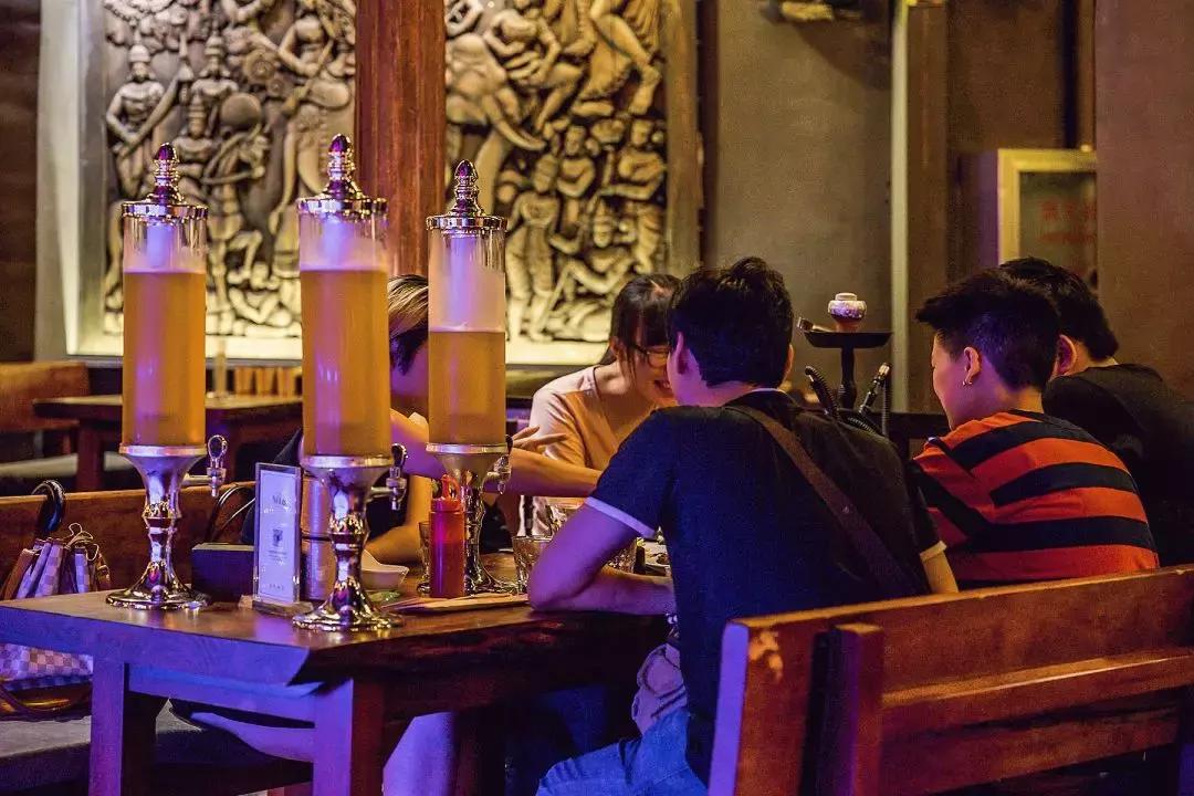 你经常去的酒吧,你经常去的酒吧叫什么