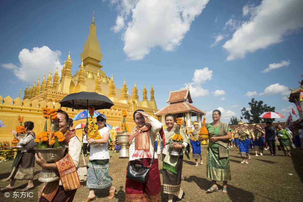 「集锦」让你周末也可以出国度个小假！