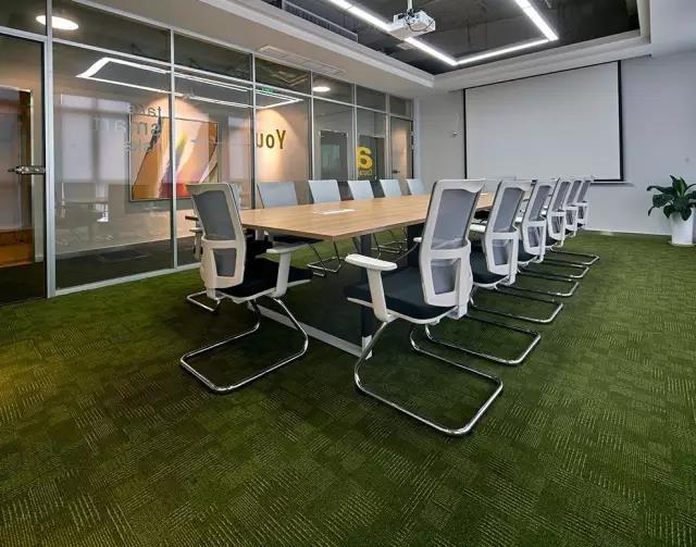 一家干了二十年的诚信老店,一家干了二十多年的老店