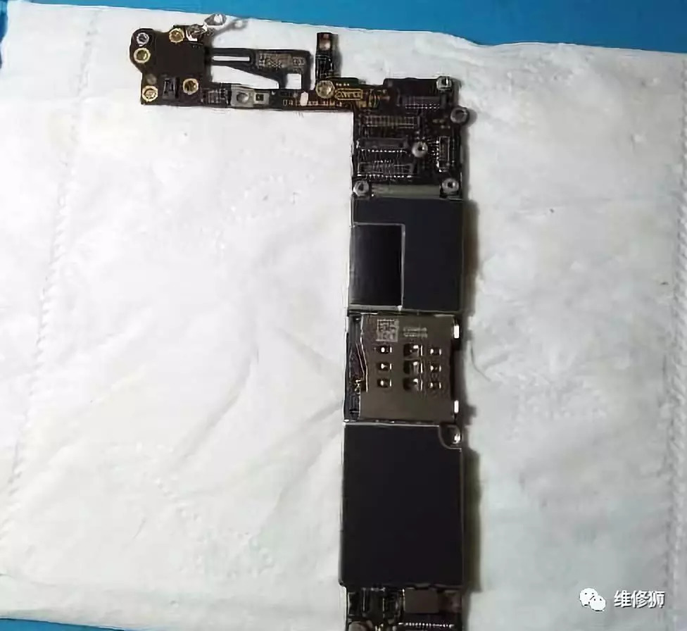 iphone6不充电飞线维修案例,苹果6不定时重启维修案例