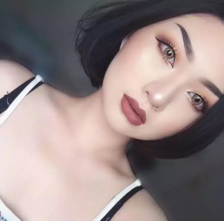 香奈儿与ysl口红色号对比,比香奈儿高端的口红