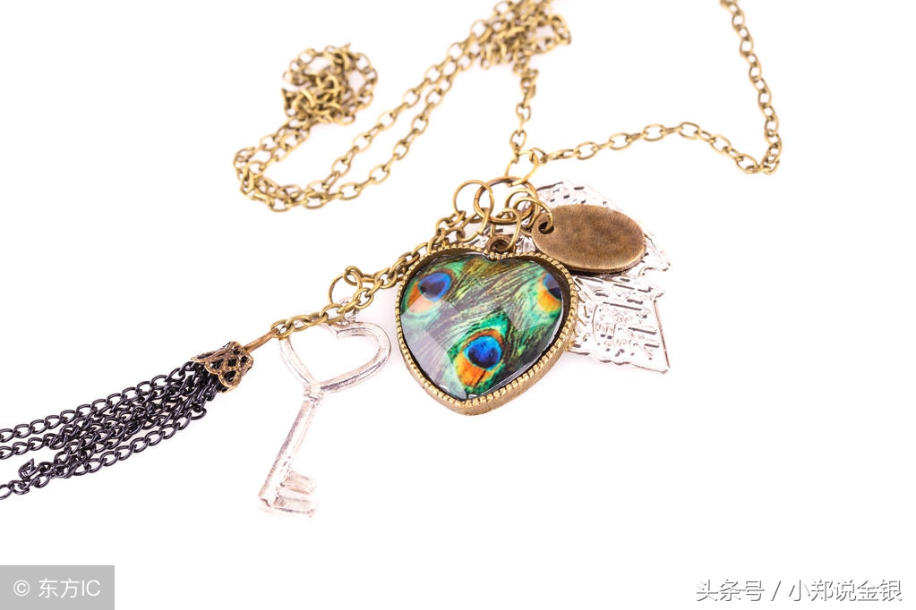 18k金与千足金的价格对比,千足金和18k金的价格相差多少