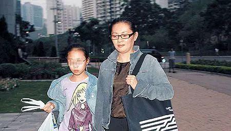 她是最清纯版的苏妲己,她被称为最清纯的女星