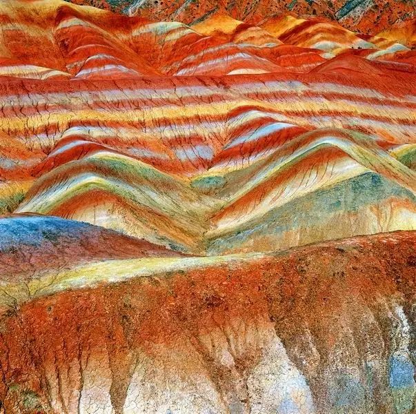 张掖是现在的什么城市,张掖一座被严重低估的城市