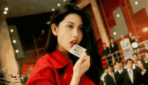 正宗*袜丝**奶茶，免税的包包，维港的夜景……下月起和你只有8个小时动车的距离！