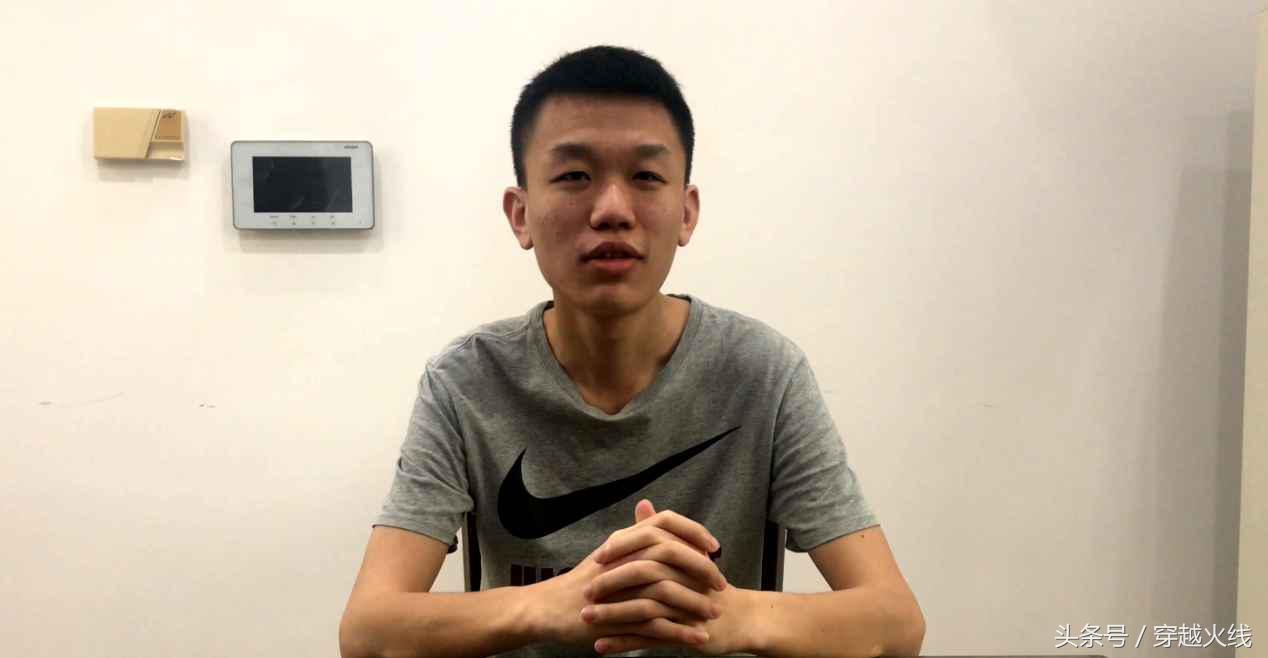 是金子总会发光的小男孩,是金子总会发光小故事